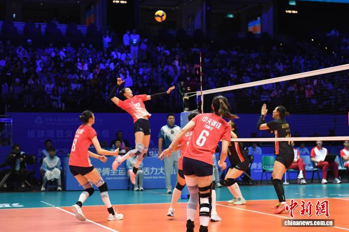 陈妤颉连夺两金 徐卓一九连冠 本届全运会田径赛